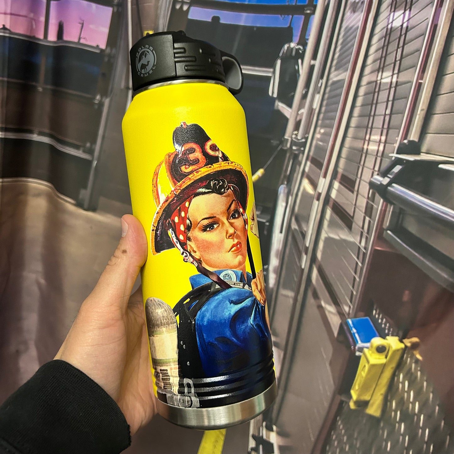 Rosie 32oz Stainless Steel Water Bottle